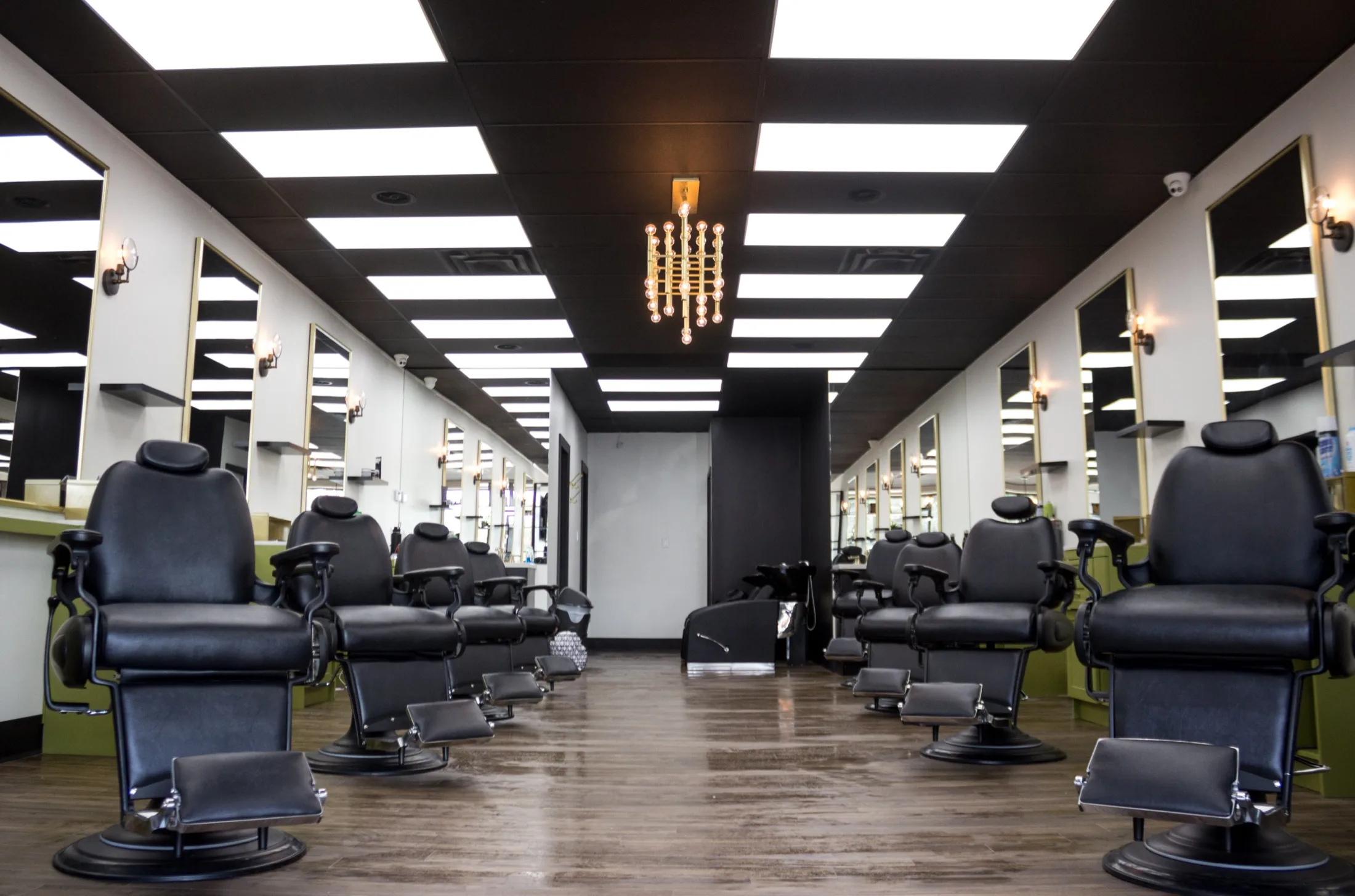 Chair barbershop floor in Toronto